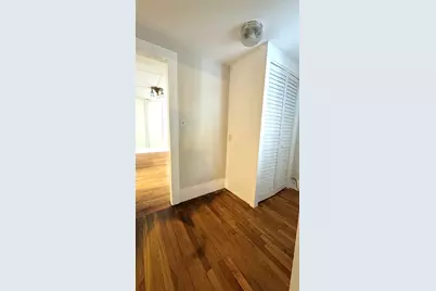 236 Washington St #3, Marblehead, MA 01945 - Photo 4