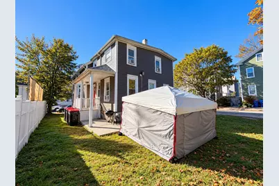 39 Sycamore St, New Bedford, MA 02740 - Photo 16