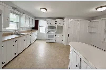 18 Taunton Street #A, Plainville, MA 02762 - Photo 2