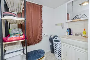 274 Gilbert Ave, Springfield, MA 01119 - Photo 20