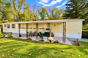 2 Cherokee Dr, North Adams, MA 01247 - Photo 1