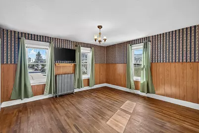 9 Fulton St, Fitchburg, MA 01420 - Photo 8