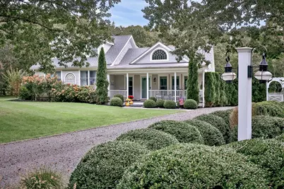 6 Hollow Way, Edgartown, MA 02539 - Photo 1