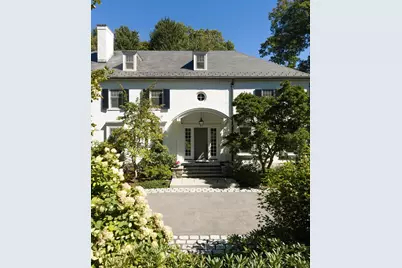 54 Sargent Road, Brookline, MA 02445 - Photo 2