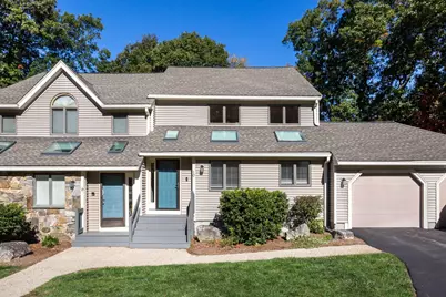 10 Magnolia Dr #10, Franklin, MA 02038 - Photo 1