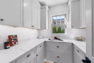 14 Highland Ave, Newburyport, MA 01950 - Photo 12