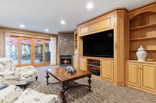 8 Hawk Hill Ln, Ipswich, MA 01938 - Photo 26