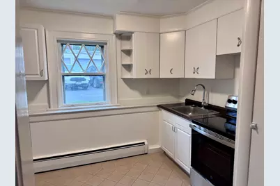 65-R Pleasant St #2, Marblehead, MA 01945 - Photo 4