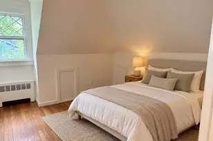 65R Pleasant St, Marblehead, MA 01945 - Photo 6