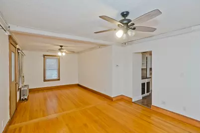 314 Carew St, Chicopee, MA 01020 - Photo 8