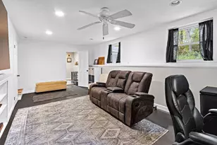 71 Conlyn Ave, Franklin, MA 02038 - Photo 26
