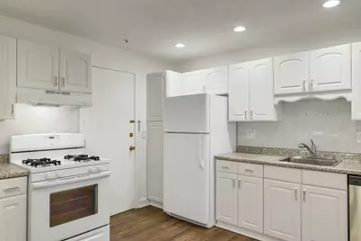 395 Merrimack St #26, Methuen, MA 01844 - Photo 10