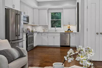 7 Langford Park #2, Boston, MA 02119 - Photo 6
