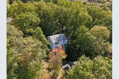 27 Malvern St, Waltham, MA 02451 - Photo 8