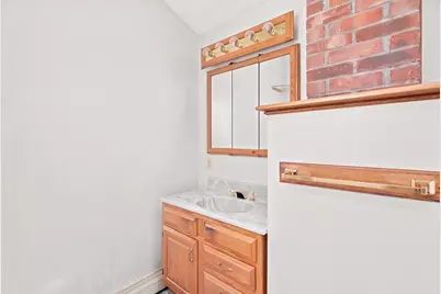 27 Malvern St, Waltham, MA 02451 - Photo 30