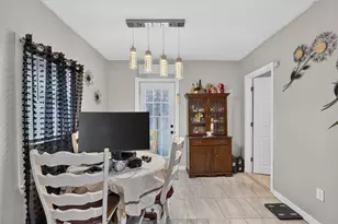 30 Robillard St, Gardner, MA 01440 - Photo 10