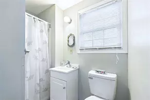 83 Desoto Rd, Boston, MA 02132 - Photo 22