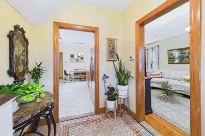 83 Desoto Rd, Boston, MA 02132 - Photo 6