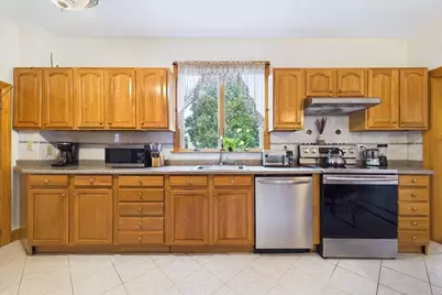 83 Desoto Rd, Boston, MA 02132 - Photo 18