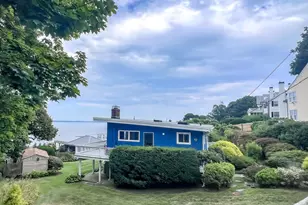 52 Cloutmans Ln, Marblehead, MA 01945 - Photo 2