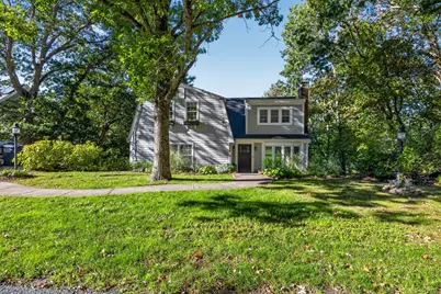 103 James Cir, Mashpee, MA 02649 - Photo 2