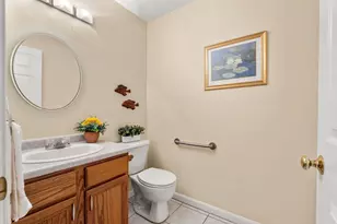 70 Fairway Dr, Tewksbury, MA 01876 - Photo 10