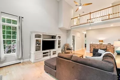 30 Juniper Rd, Upton, MA 01568 - Photo 8