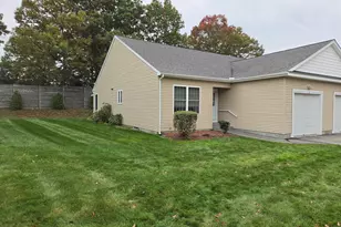 138 Angell Brook Dr, West Boylston, MA 01583 - Photo 4