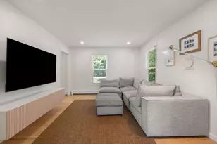 247 Fremont St, Taunton, MA 02780 - Photo 10