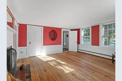 1015 Hortonville Rd, Swansea, MA 02777 - Photo 6