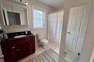20 4th St, Medford, MA 02155 - Photo 10