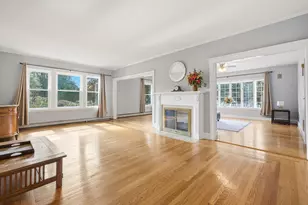25 Commonwealth Ave, Attleboro, MA 02703 - Photo 14