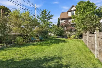 25 Green Street, Marblehead, MA 01945 - Photo 6