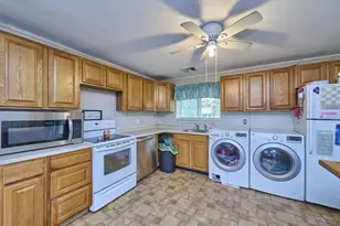 25 Anita Rd, Brockton, MA 02302 - Photo 6