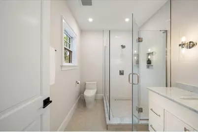15 Lafayette Cir, Wellesley, MA 02482 - Photo 18