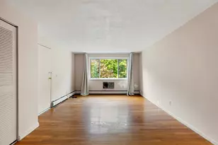 197 Kent St, Brookline, MA 02446 - Photo 26