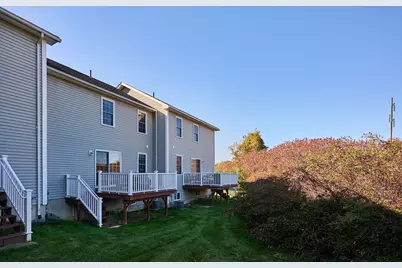 211 East St #11, Easthampton, MA 01027 - Photo 26