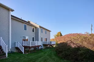 211 East St, Easthampton, MA 01027 - Photo 26