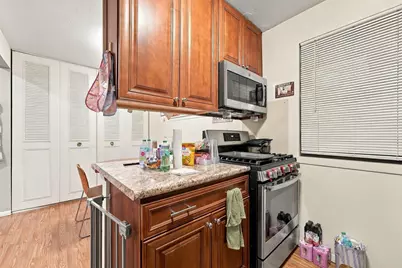 64 Shrewsbury Green Dr #C, Shrewsbury, MA 01545 - Photo 8