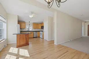 16 Robert Rd, Plainville, MA 02762 - Photo 32