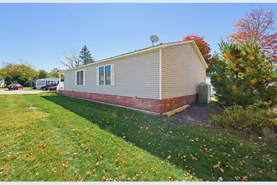 16 Robert Rd, Plainville, MA 02762 - Photo 40