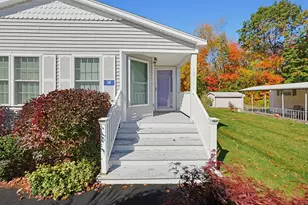 16 Robert Rd, Plainville, MA 02762 - Photo 4