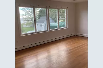 10 Clara St, New Bedford, MA 02744 - Photo 12