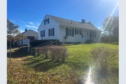 10 Clara St, New Bedford, MA 02744 - Photo 2