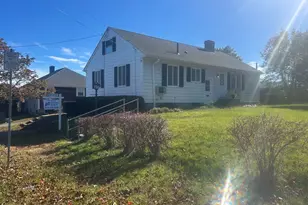 10 Clara St, New Bedford, MA 02744 - Photo 2