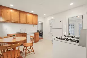 82-84 Cottage, Norwood, MA 02062 - Photo 4
