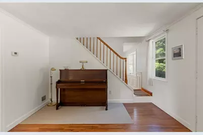 114 Conant St, Beverly, MA 01915 - Photo 10