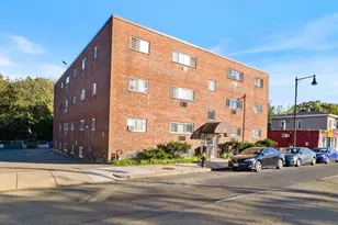 624 Hyde Park Ave, Boston, MA 02131 - Photo 22