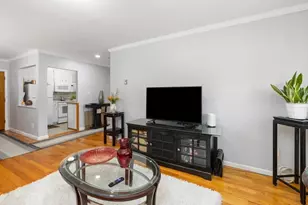 624 Hyde Park Ave, Boston, MA 02131 - Photo 4
