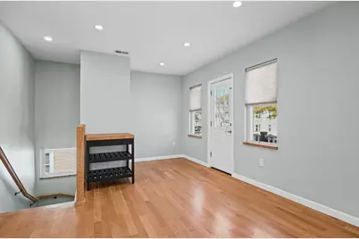 576 Lagrange St #576, Boston, MA 02132 - Photo 8